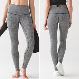 Lululemon Wunder Under Leggings Hi-Rise Teeny Tooth White Black 4 Athleisure